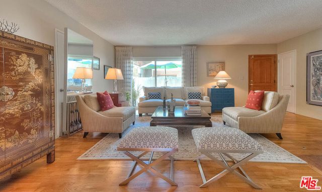 11118 Crenshaw Boulevard 1, Inglewood, CA 90303