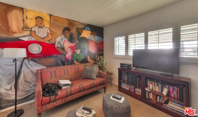 11118 Crenshaw Boulevard 1, Inglewood, CA 90303