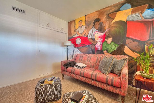 11118 Crenshaw Boulevard 1, Inglewood, CA 90303