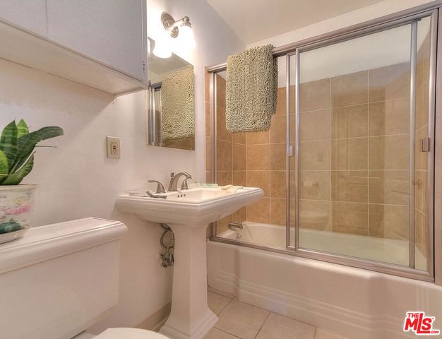 11118 Crenshaw Boulevard 1, Inglewood, CA 90303