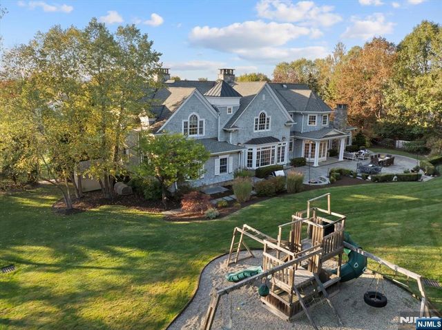 29 McGrath Drive, Cresskill, NJ 07626