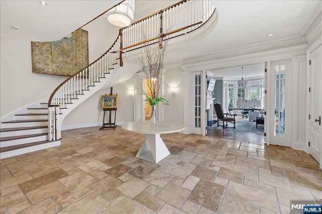 29 McGrath Drive, Cresskill, NJ 07626