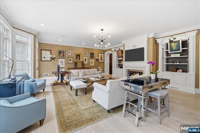 29 McGrath Drive, Cresskill, NJ 07626