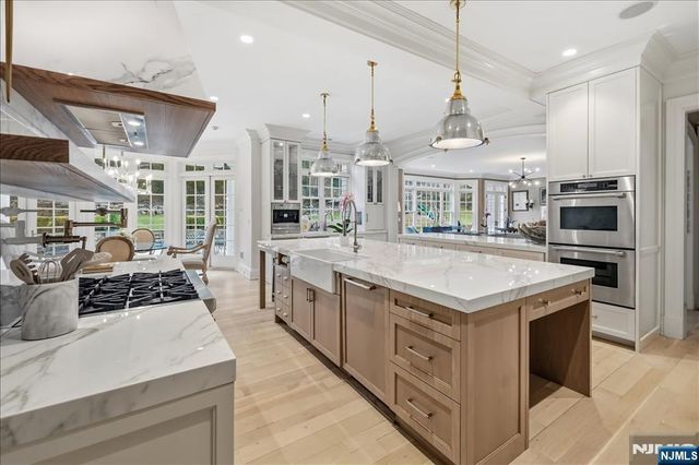 29 McGrath Drive, Cresskill, NJ 07626