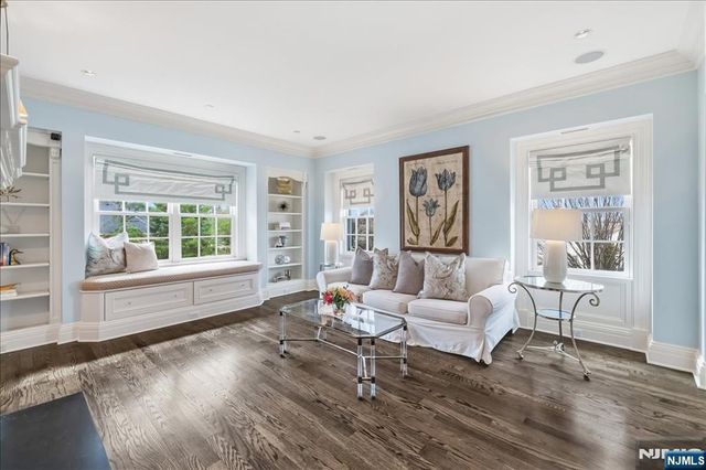 29 McGrath Drive, Cresskill, NJ 07626
