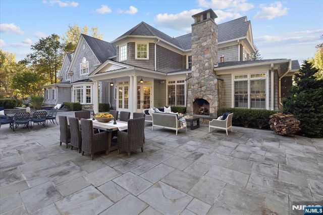 29 McGrath Drive, Cresskill, NJ 07626