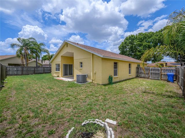 1407 WAKEFIELD DRIVE, Brandon, FL 33511