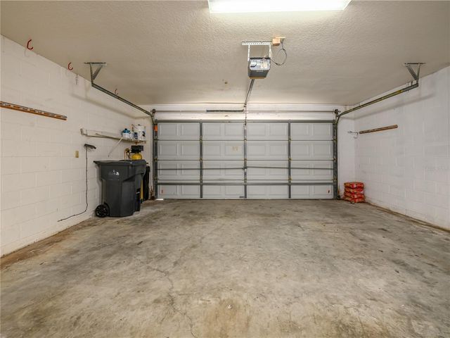 1407 WAKEFIELD DRIVE, Brandon, FL 33511