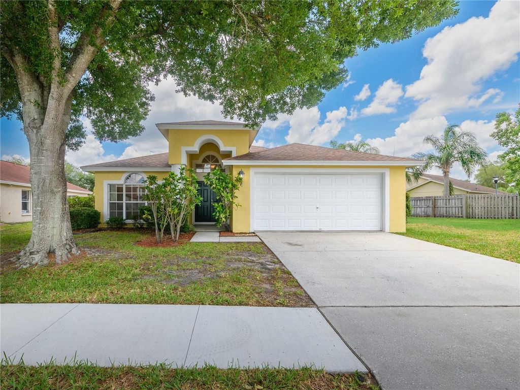 1407 WAKEFIELD DRIVE, Brandon, FL 33511
