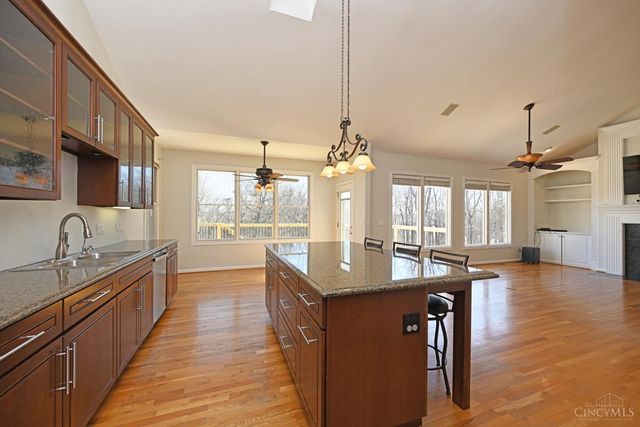 3130 Wolf Run Court, Anderson Twp, OH 45244