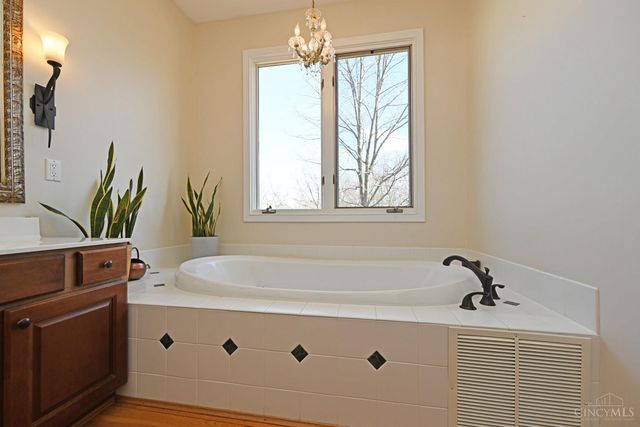 3130 Wolf Run Court, Anderson Twp, OH 45244