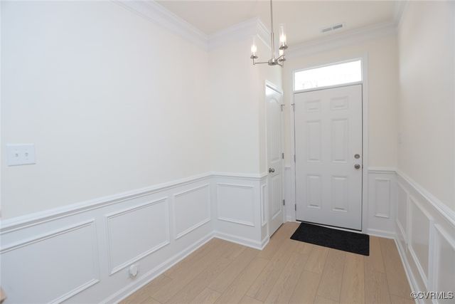 7819 Alexandria Dr, Moseley, VA 23832