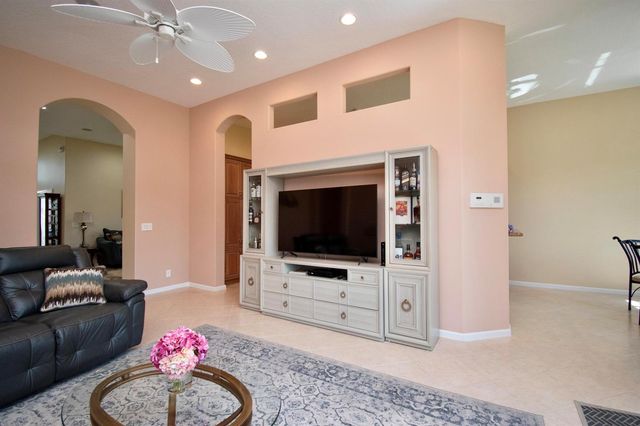 7080 Demedici Circle 7080, Delray Beach, FL 33446