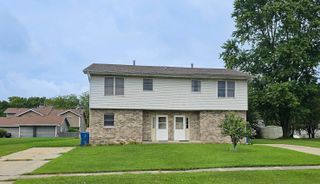 213-215 Burr Court, Lowell, IN 46356
