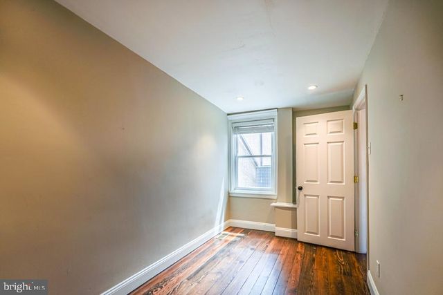 1523 S CLARION ST, Philadelphia, PA 19147