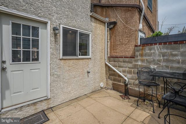 1523 S CLARION ST, Philadelphia, PA 19147