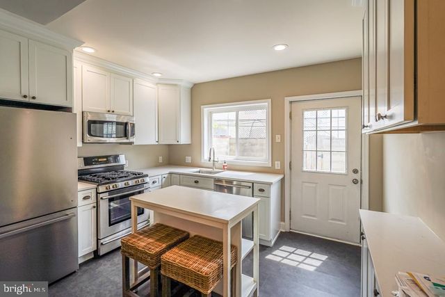 1523 S CLARION ST, Philadelphia, PA 19147