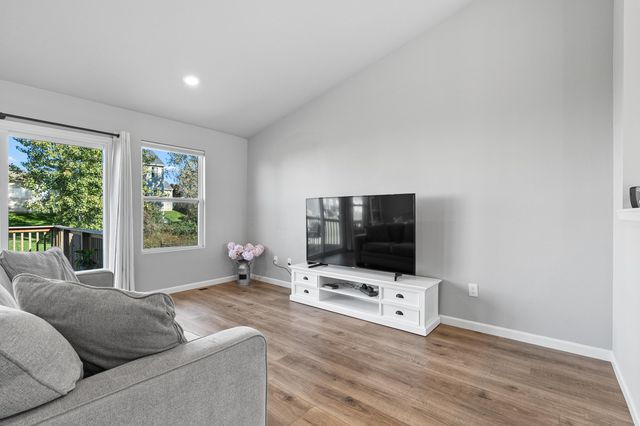 8571 E Sturtevant Avenue, Richland Twp, MI 49083