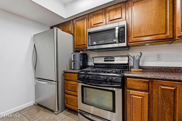 11025 PADUCAH Avenue, El Paso, TX 79936