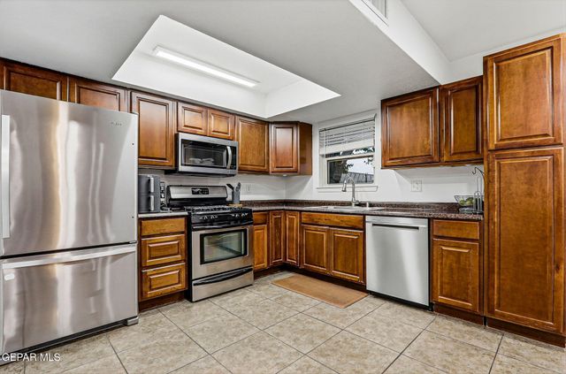 11025 PADUCAH Avenue, El Paso, TX 79936