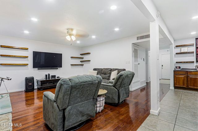 11025 PADUCAH Avenue, El Paso, TX 79936