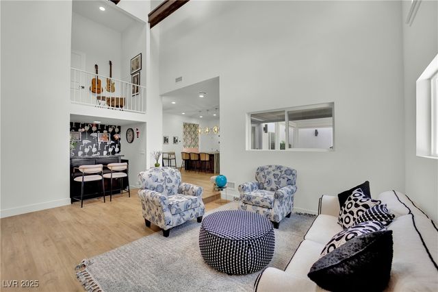 2160 Pueblo Circle, Las Vegas, NV 89169