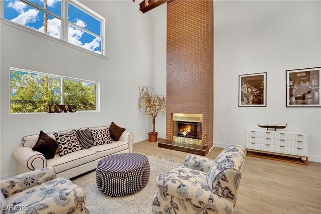 2160 Pueblo Circle, Las Vegas, NV 89169