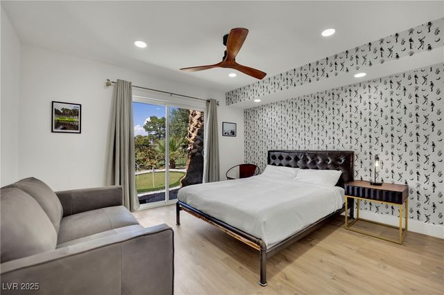 2160 Pueblo Circle, Las Vegas, NV 89169