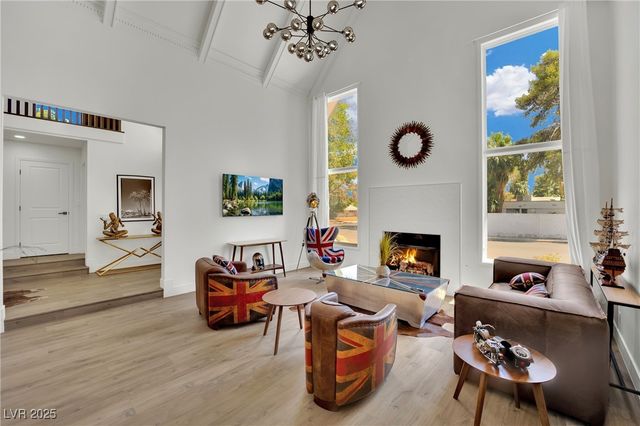 2160 Pueblo Circle, Las Vegas, NV 89169