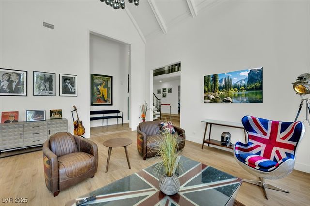 2160 Pueblo Circle, Las Vegas, NV 89169