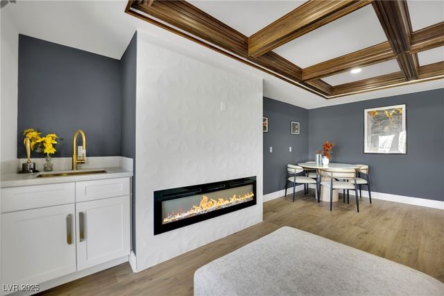 2160 Pueblo Circle, Las Vegas, NV 89169