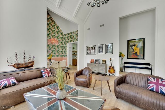 2160 Pueblo Circle, Las Vegas, NV 89169