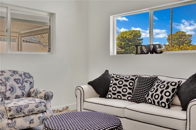 2160 Pueblo Circle, Las Vegas, NV 89169