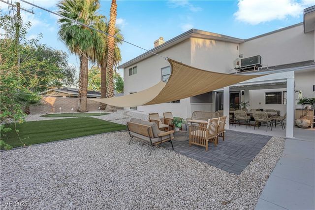 2160 Pueblo Circle, Las Vegas, NV 89169