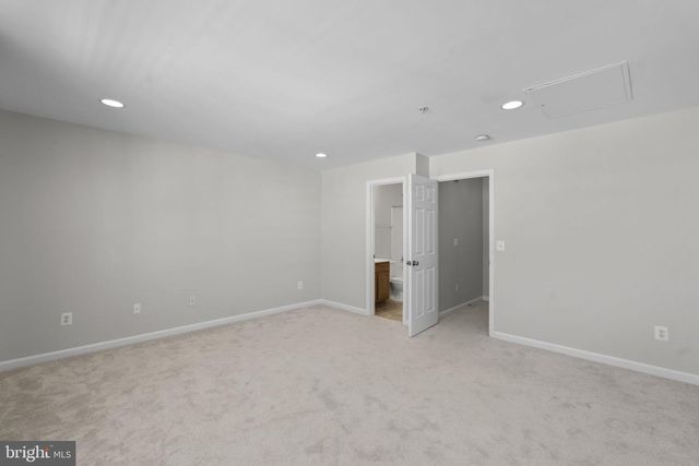 3819 EISENHOWER AVE, Alexandria, VA 22304