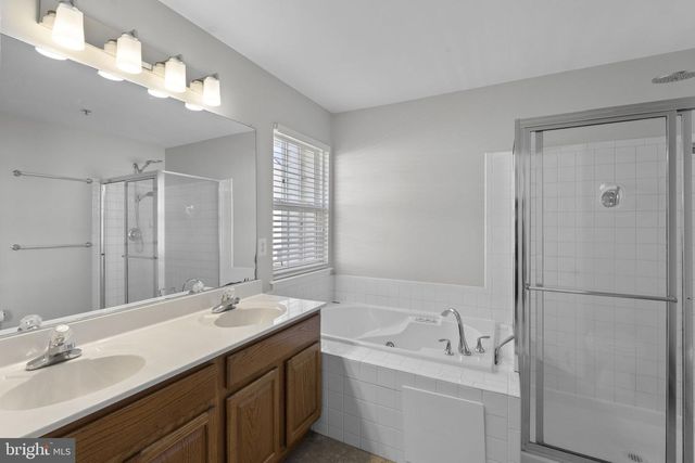 3819 EISENHOWER AVE, Alexandria, VA 22304