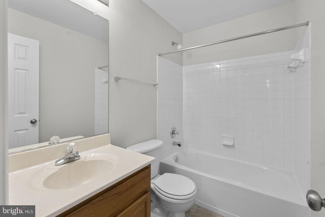 3819 EISENHOWER AVE, Alexandria, VA 22304