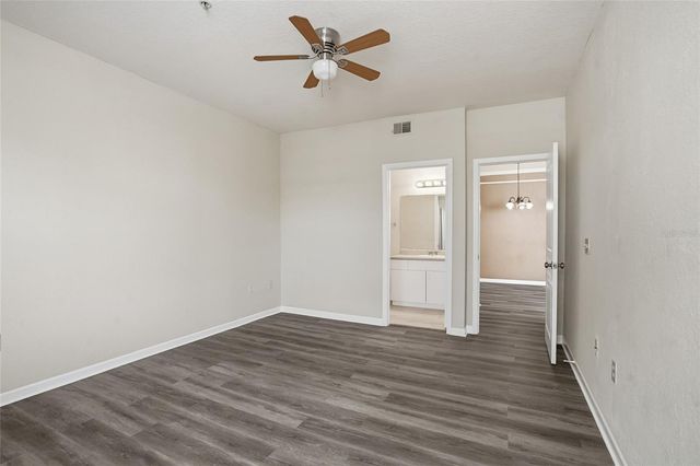 17101 CARRINGTON PARK DRIVE 419, Tampa, FL 33647