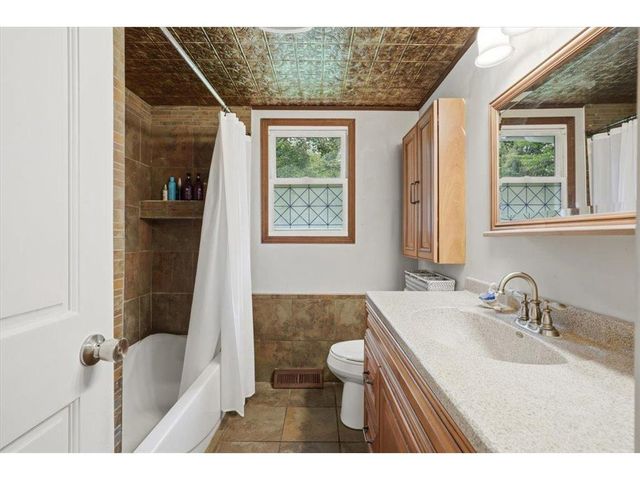 359 Briar Lane, Taylors Falls, MN 55084