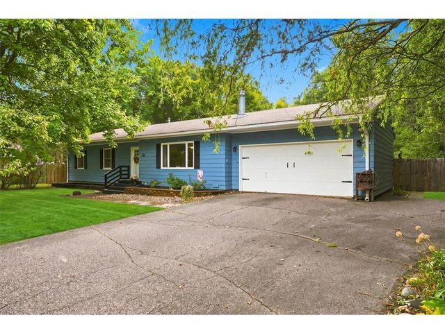 359 Briar Lane, Taylors Falls, MN 55084