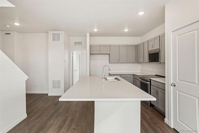 24141 E 54th Place, Aurora, CO 80019