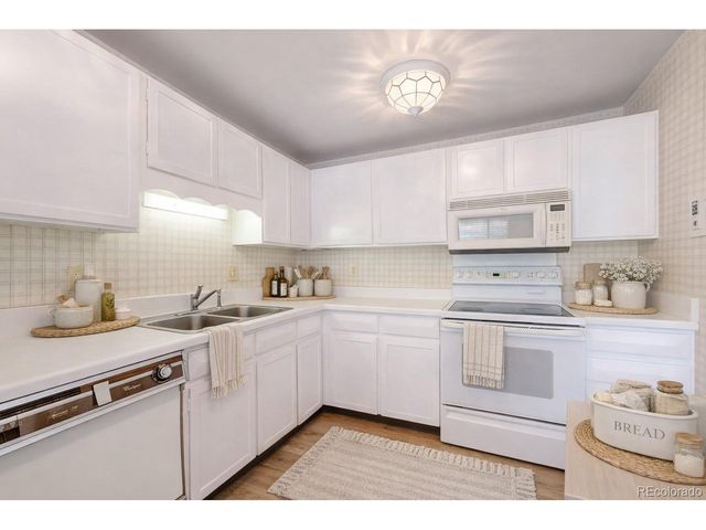 4061 W Quinn Pl, Denver, CO 80236