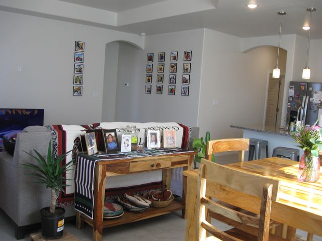 17 Calle Guaymas, Los Lunas, NM 87031