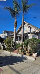 2736 E 10Th St, Oakland, CA 94601