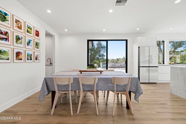 911 Vivian Circle, Newbury Park, CA 91320