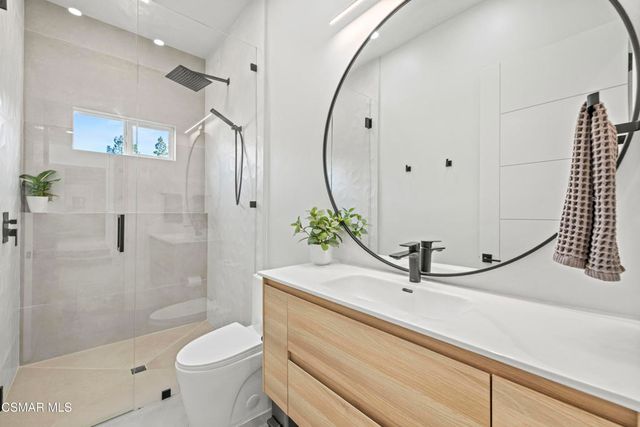 911 Vivian Circle, Newbury Park, CA 91320