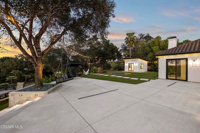 911 Vivian Circle, Newbury Park, CA 91320