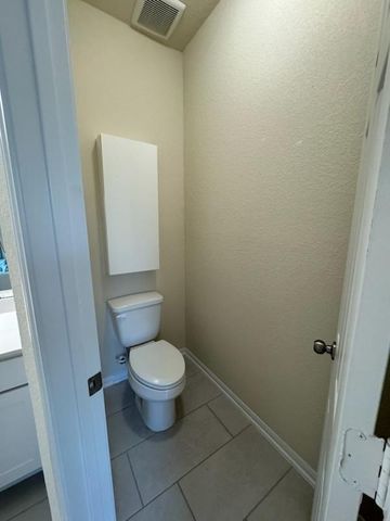 3036 Tulip Poplar Trail E, Conroe, TX 77301