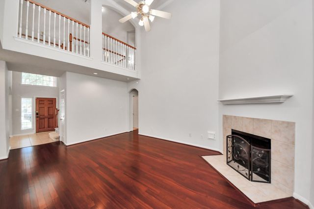 610 Ashley Cove Court, Houston, TX 77094