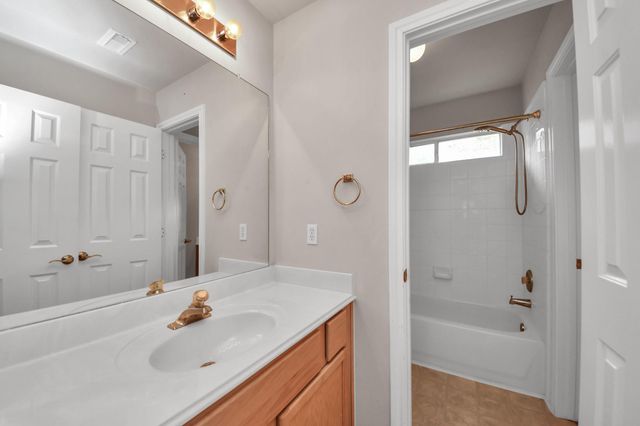 610 Ashley Cove Court, Houston, TX 77094
